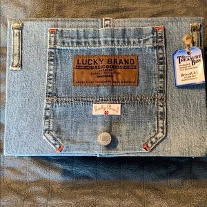 NEW!!! Lucky Jeans Treasure Box